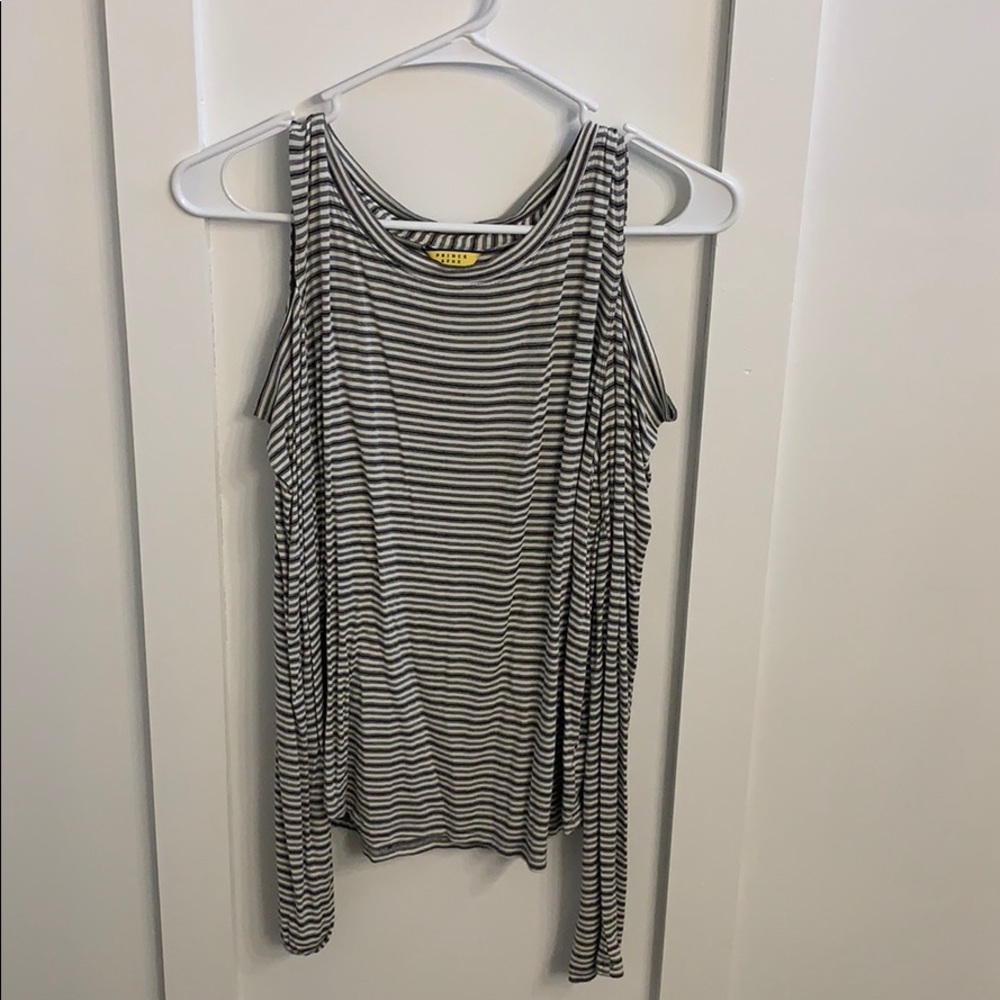 Open shoulder striped long sleeve